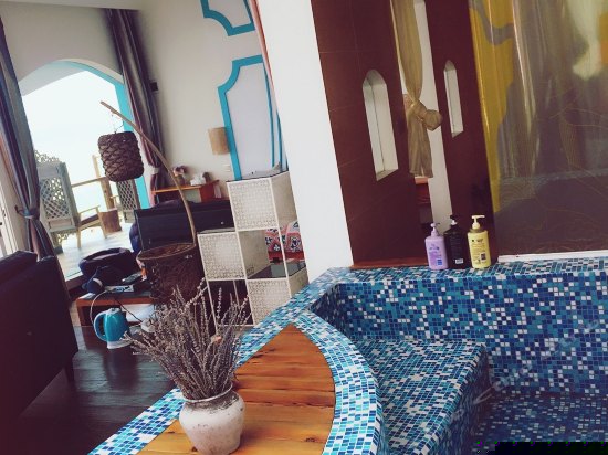 三楼星空海景大床房