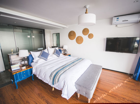 二楼海景阳光露台房（二号院）