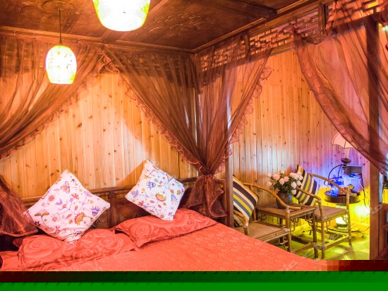 一楼特色蜜月房