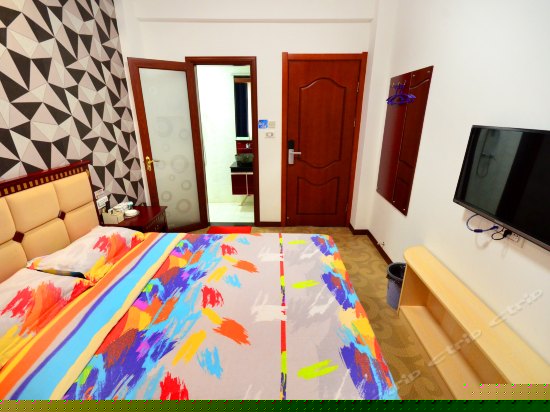 豪华观景大床房