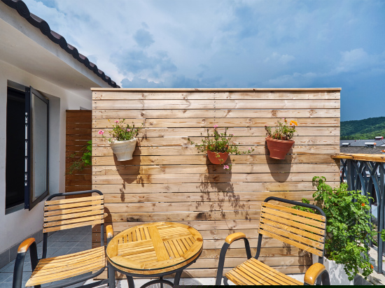 山景露台榻榻米