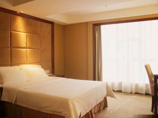 高级观景大床房