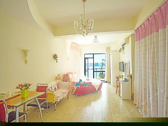 兰海二期豪华海景蜜月房