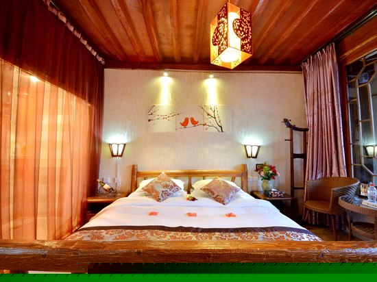 义尚古典大床房