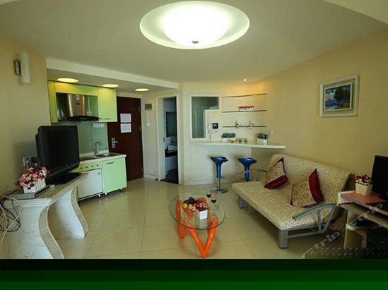 电脑高级海景大床房