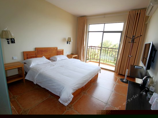 醉夕阳豪华大床间