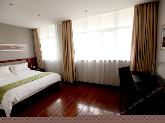 和颐商务大床房