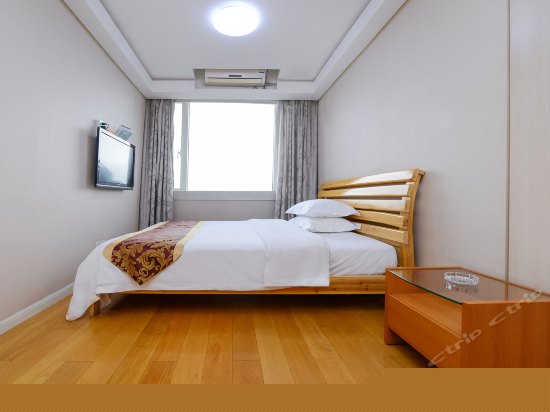 豪华江景标准房