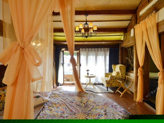 风情院优雅人生浪漫圆床房