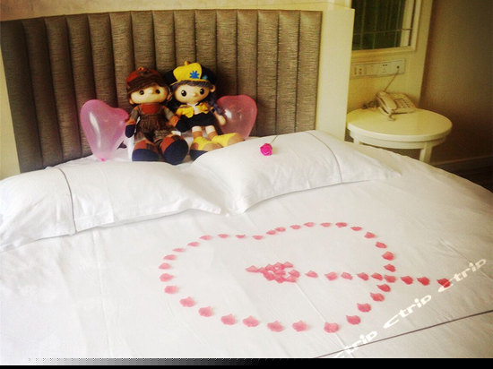 浪漫满屋圆床房