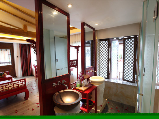 金玉良缘蜜月房