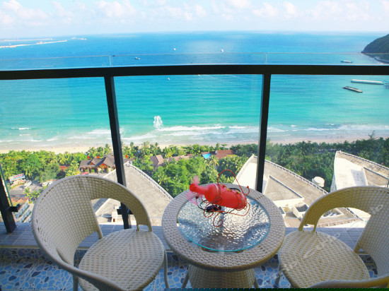 精装180度阳台无敌海景蜜月套房国色天香