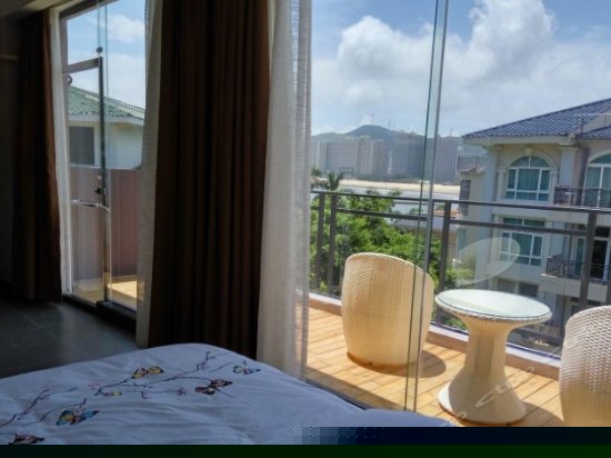 夏天特色大床房