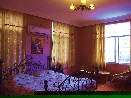 欧式江景大床房