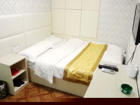 碧海蓝天温馨大床房