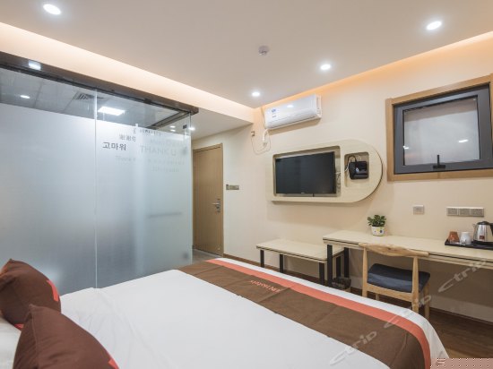 标准大床房(无窗)