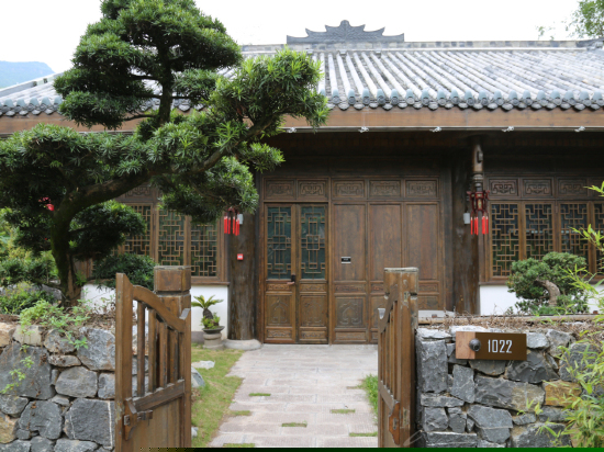 古镇院落雅致房