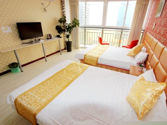 海景家庭四人间