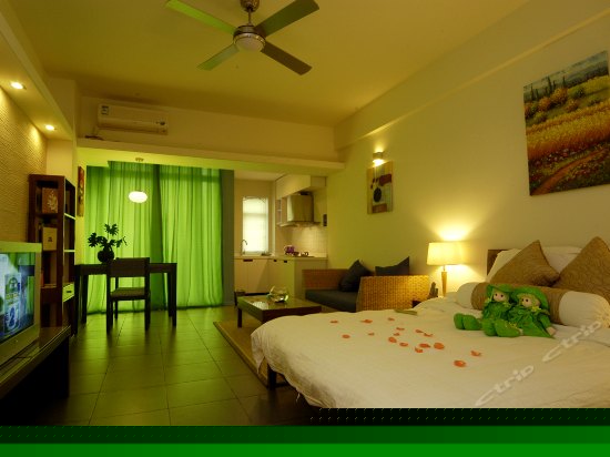 豪华家庭大床房