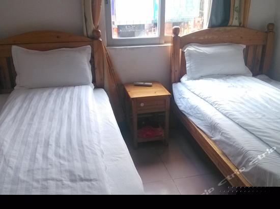 豪华电脑双人房