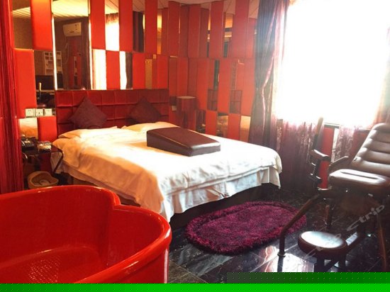 梧桐蜜语豪华房