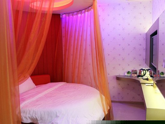 时尚主题房（无窗）