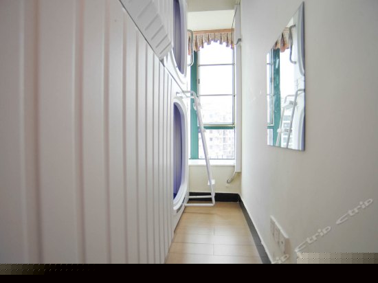 女生四人间单人舱