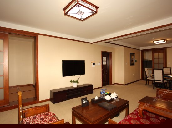 龙湾豪华风情养生套房