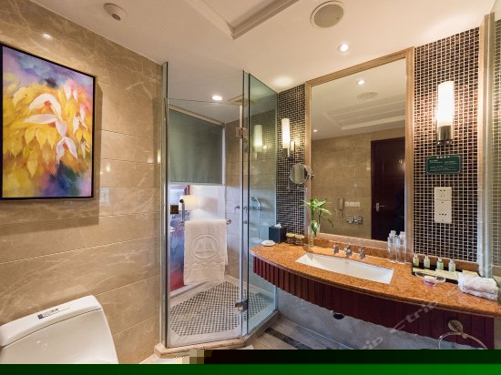 5号楼湖景大床间