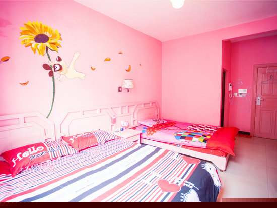 童话城堡亲子房