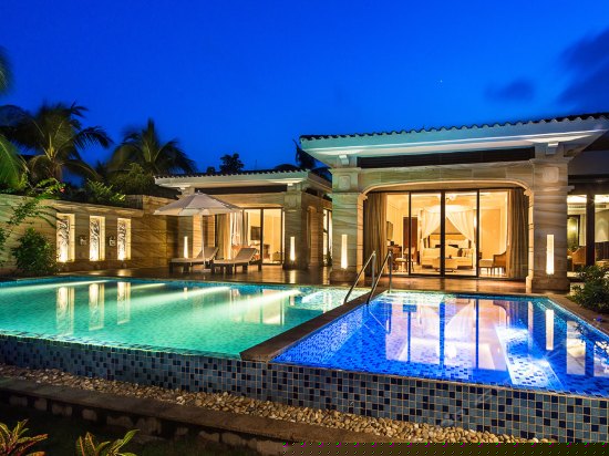 奢华海景泳池别墅双卧室