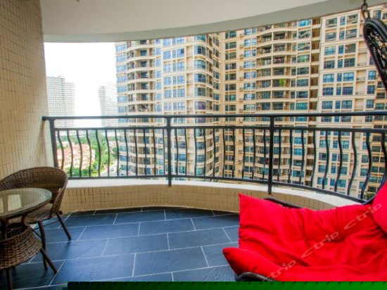 爱琴海亲海园景四房四床套房