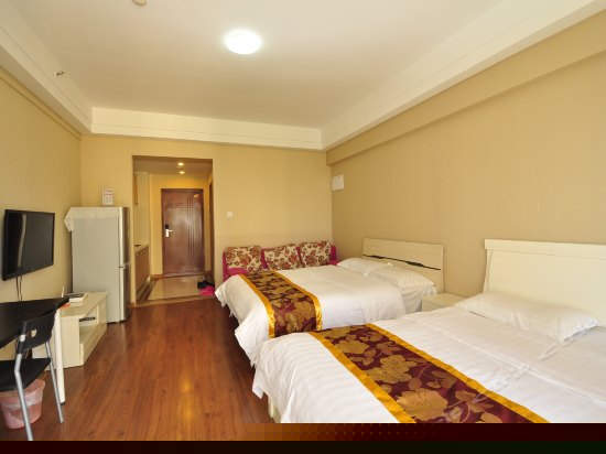 豪华海景四人房