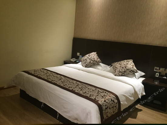 普通单间（无窗）