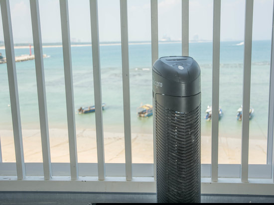 180°海景房