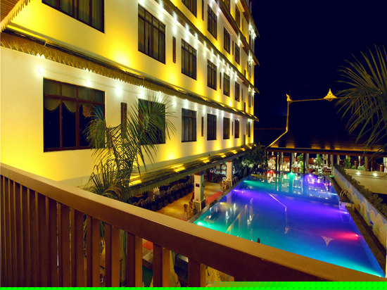 缅甸露台双人房