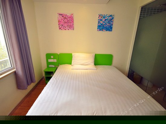 高级大床房(内宾)