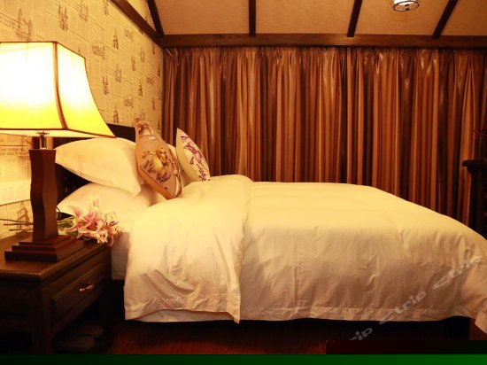 柏龙水榭商务套房