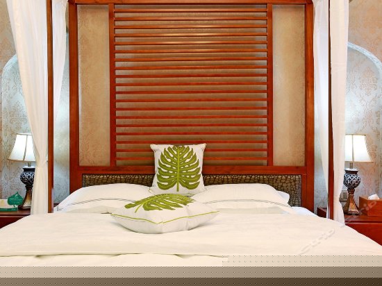 林荫海景商务房