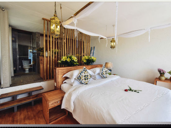 F102海景露台大床房