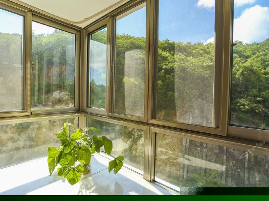 海景四房一厅一厨套房