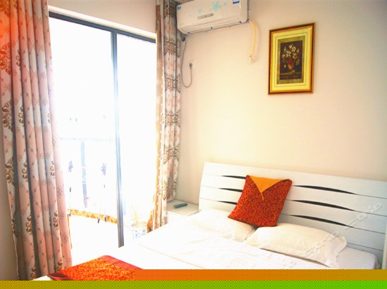 精装园景三房两厅双阳台套房