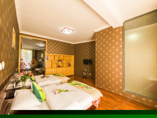 初见温馨家庭房