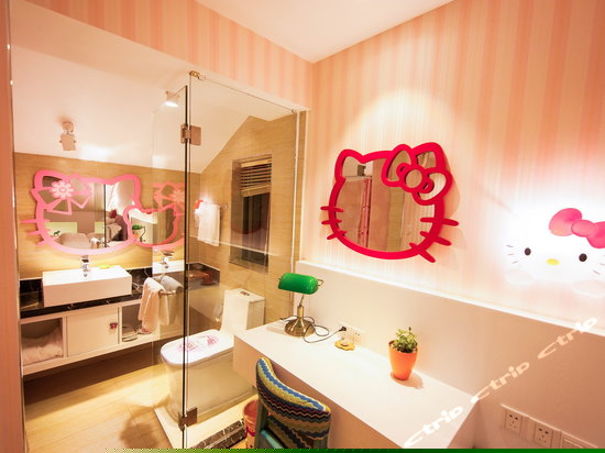hello kitty主题房