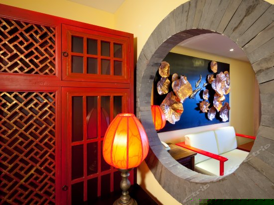 云山蜜月主题复式套房