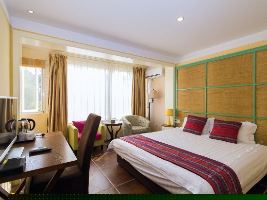 B204豪华山景大床房