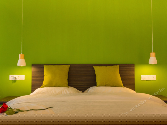 卡夫卡院景大床房