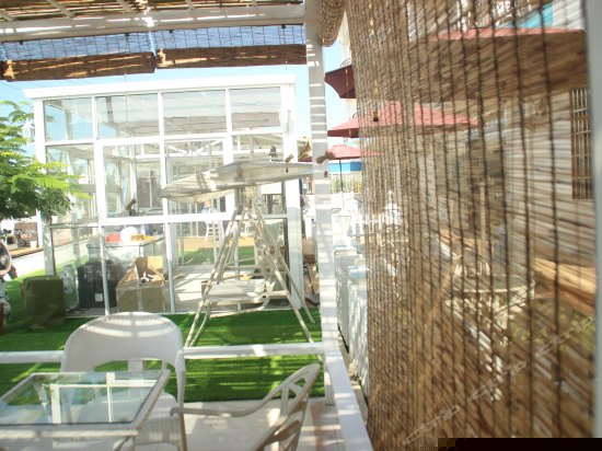 雅致微海景标准间