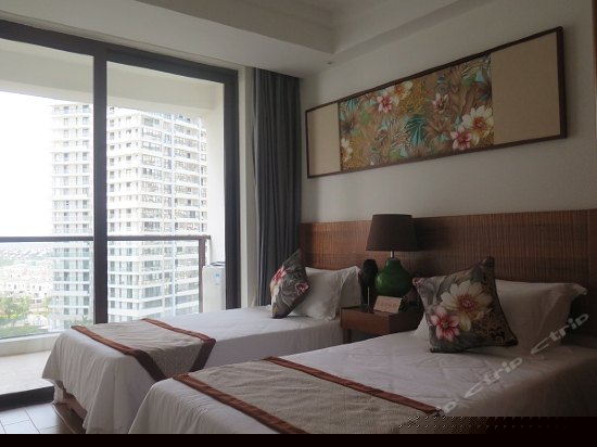 听海三室一厅海景家庭套房