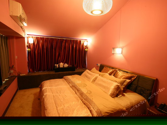 询风豪华观景大床房202